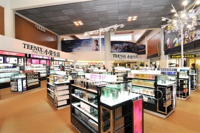 福州天使化妆品店图片